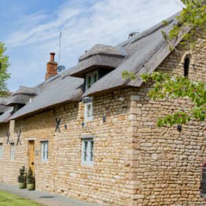 Simply Thatch Header