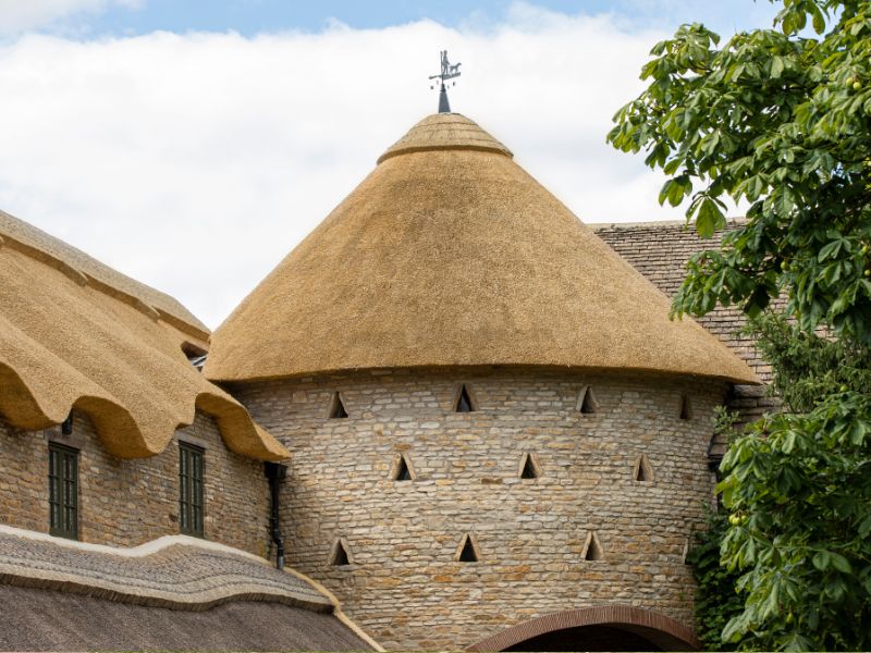 Straw-Tower